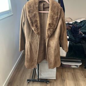 Elegant Tan Suede Coat